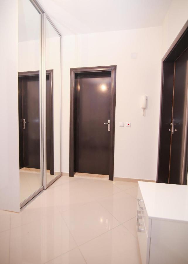 Ohrid City Apartments דירה